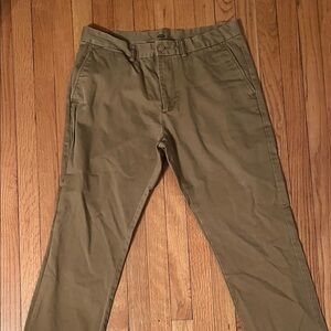 Old Navy Men's Tan Chinos